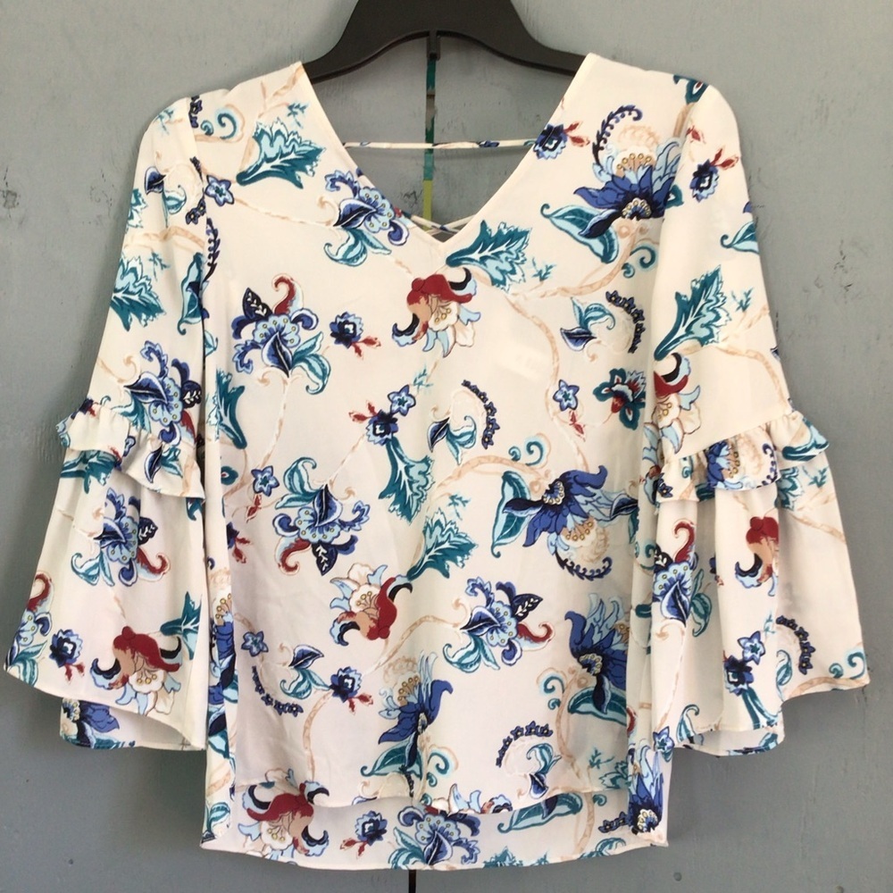 White House Black Market Floral Bell Sleeve Blouse